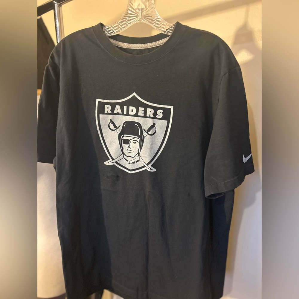 Mens Nike XL LV Raiders T